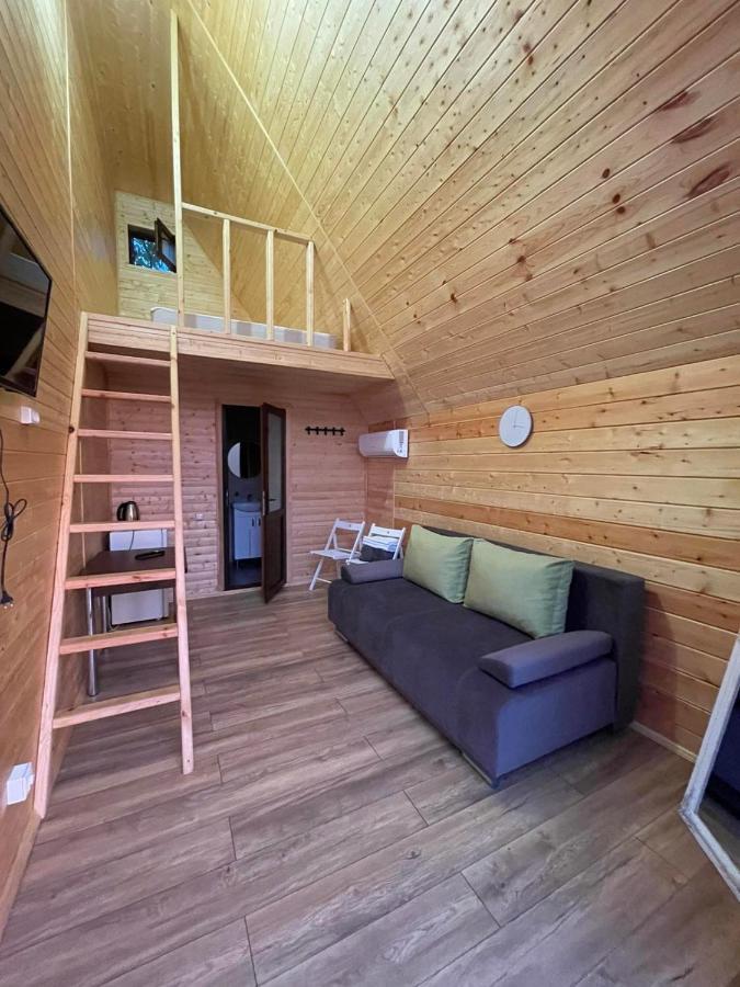 Pensiunea La Iepurasi Lunga Exteriör bild